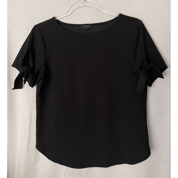 Ann Taylor Shirt Womens S Black Blouse Short Sleeve with Tie Feature Classic - Picture 1 of 4